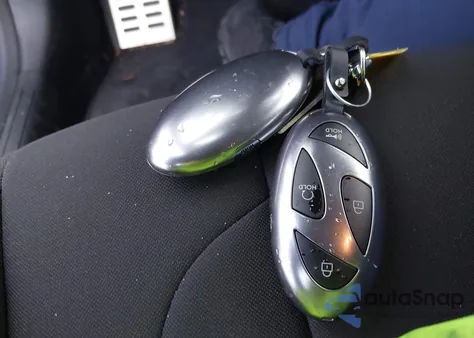 2025 Hyundai Elantra Sel Sport z USA, uszkodzony, nr VIN KMHLM4DG5SU953696